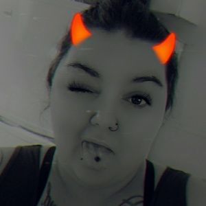 Meet your Posher, Karlee